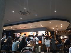 -星巴克臻选(郑州国贸360广场店)