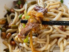 -牛八宝桂林米粉(八里庄店)