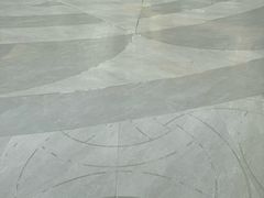 -斯普瑞斯奥特莱斯