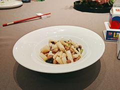 -香山湖家家宴(中山陵店)