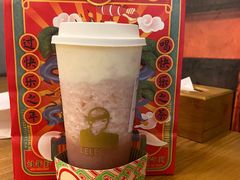 草莓桃子酪酪-LELECHA乐乐茶(新街口大洋店)