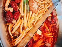 -湊湊火锅·茶憩(南京东路悦荟店)