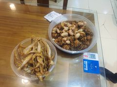 -鲁南仔·滕州炒鸡(经三路店)