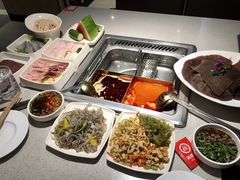 牛油麻辣烫底配浓番茄-海底捞火锅(奥体南路店)