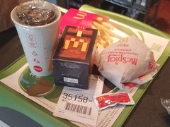 -麦当劳(乳山路店)
