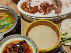 -龙聚德北京烤鸭(沙坪坝华宇A馆店)