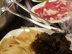 -呷哺呷哺(松江开元店)