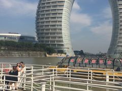 -湖州太湖旅游度假区-月亮广场