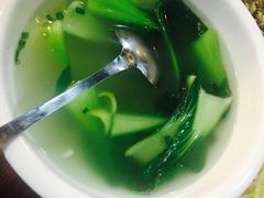 青菜鱼圆汤-陈帅夜排档·龙虾·炒菜·烤串(世茂店)