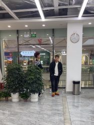 -阿三造型烫染•接发