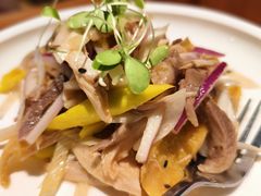 新疆椒麻鸡-YAFEE雅菲·粤菜·湘菜·融合菜(魏公村店)