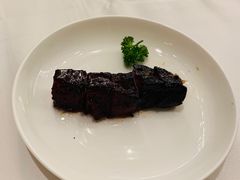 -御花园酒店(希尔顿店)