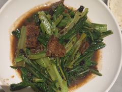 -渝信川菜 · 川味家常菜(财富购物中心店)