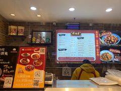 -鑫记婆婆兔·成都特产·兔头手撕兔(太古里店)