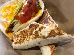 鸡肉爱芝士烤饼-Taco Bell 塔可钟(民田路店)