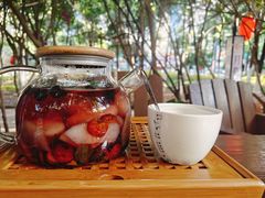 养生花果茶-月亮眼花园餐厅书吧酒吧