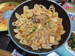 水库鮰鱼粘卷子-海碗油泼面·八次方·水库鱼·粘卷子(平谷店)