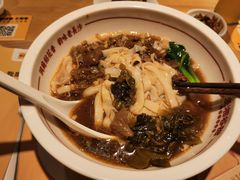 -呷佬·长沙手工米粉(金沙江路店)