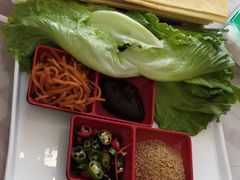 煎饼卷大葱-巨鼎酒店(擂鼓石店)
