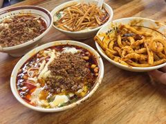 -小谭豆花(西大街店)