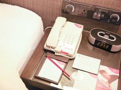 -上海滴水湖皇冠假日酒店