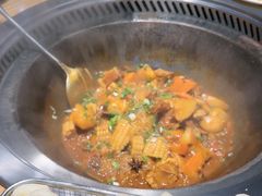 -山河屯铁锅炖鲜鹅·东北菜(开发区一店)