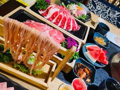 -湊湊火锅·茶憩(上海合生汇店)