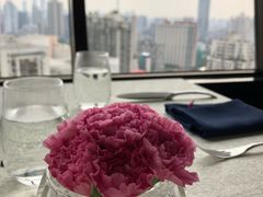 -广州花园酒店·凌璇阁旋转餐厅CAROUSEL360