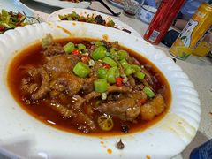 水煮牛肉-锦州烧烤·老成都家常菜(东大桥店)