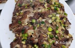 Stewed Goose with Green Onion