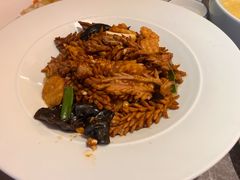 -闫府私房菜(恒隆店)