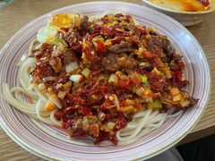 -歹歹的加个面过油肉拌面