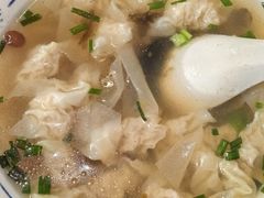 -汪一挑馄饨(老街店)