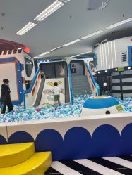 -孩子王童乐园(西安盛龙店)