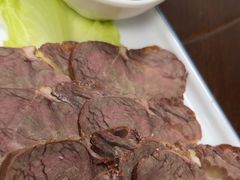 -1910老鲁味海鲜·戳子肉·青岛菜(金沙滩店)