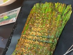 -许哥东北烧烤·铁丳烤串·宫后夹肉(繁花中心店)