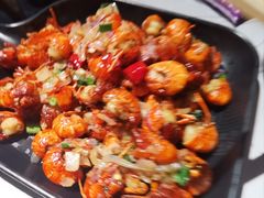 -巴厘龙虾·榜首油焖大虾(音乐学院·沿江酒馆店)