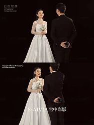 -雪中彩影婚纱摄影·微光艺术中心