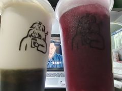 -喜茶(杭州滨江宝龙店)