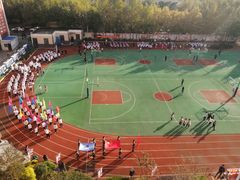 -上海市工商外国语学校