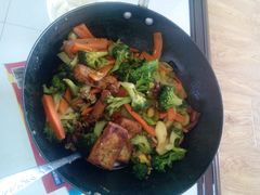 -圣河湾虾饺美食(站前店)