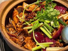 -胡须佬鸡煲四季火锅店(石厦西村直营店)