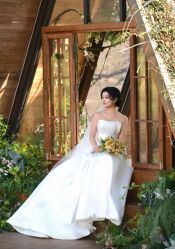 -雪中彩影婚纱摄影·微光艺术中心