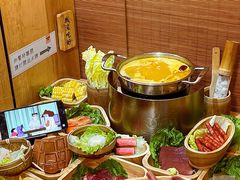 -独食火锅·半米屋台(直营总店)