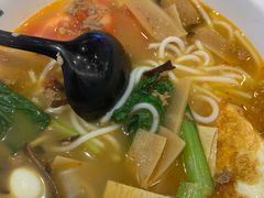 -蒙自源米线大王(花园城商场店)