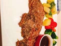 -必胜客(东大桥店)