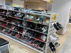 -BIGOFFS 超级折扣(仁恒伊势丹店)