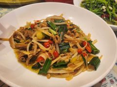 萝卜炒牛百叶-山水人家