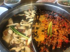 -纸盐河码头火锅(十八梯店)