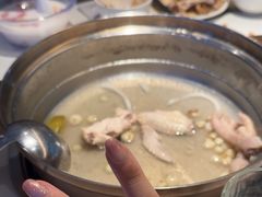 -烹然四季椰子鸡火锅(姚家园万象汇店)